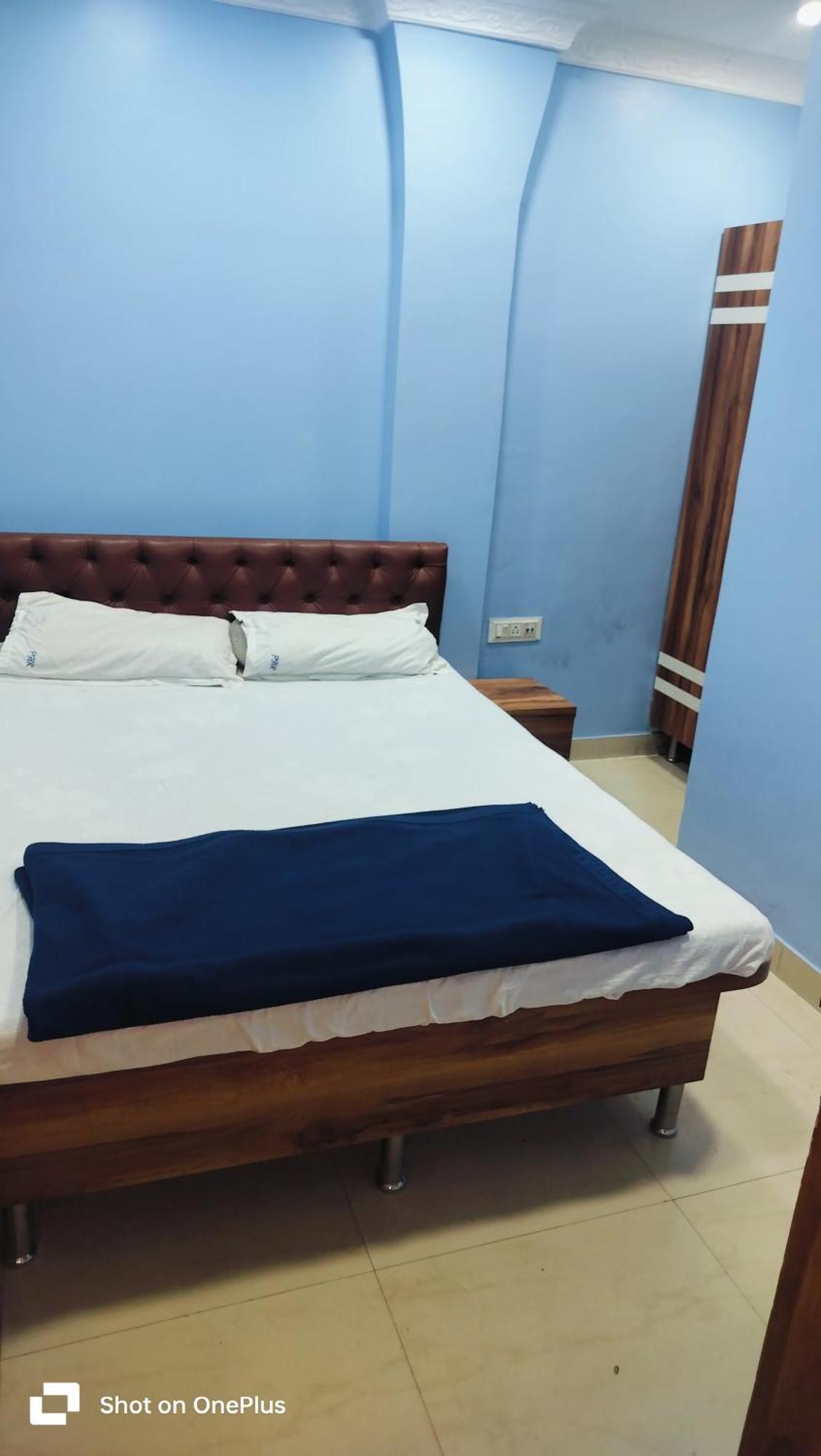 Kamal Lodge Kolkata Exterior photo